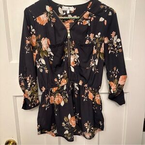 ⭐️ Stella Tweed Sm Black Floral Blouse with Zipper